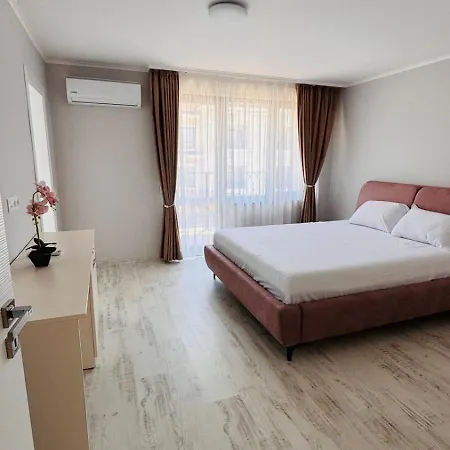 Apartmán в комплекс Voyage ап21 *